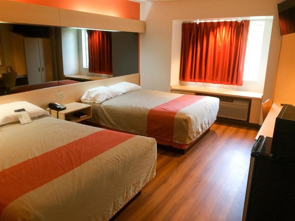 Motel 6-Sycamore, Il Buitenkant foto